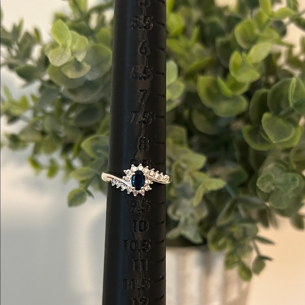 Silver and Blue Gemstone Ring NEW